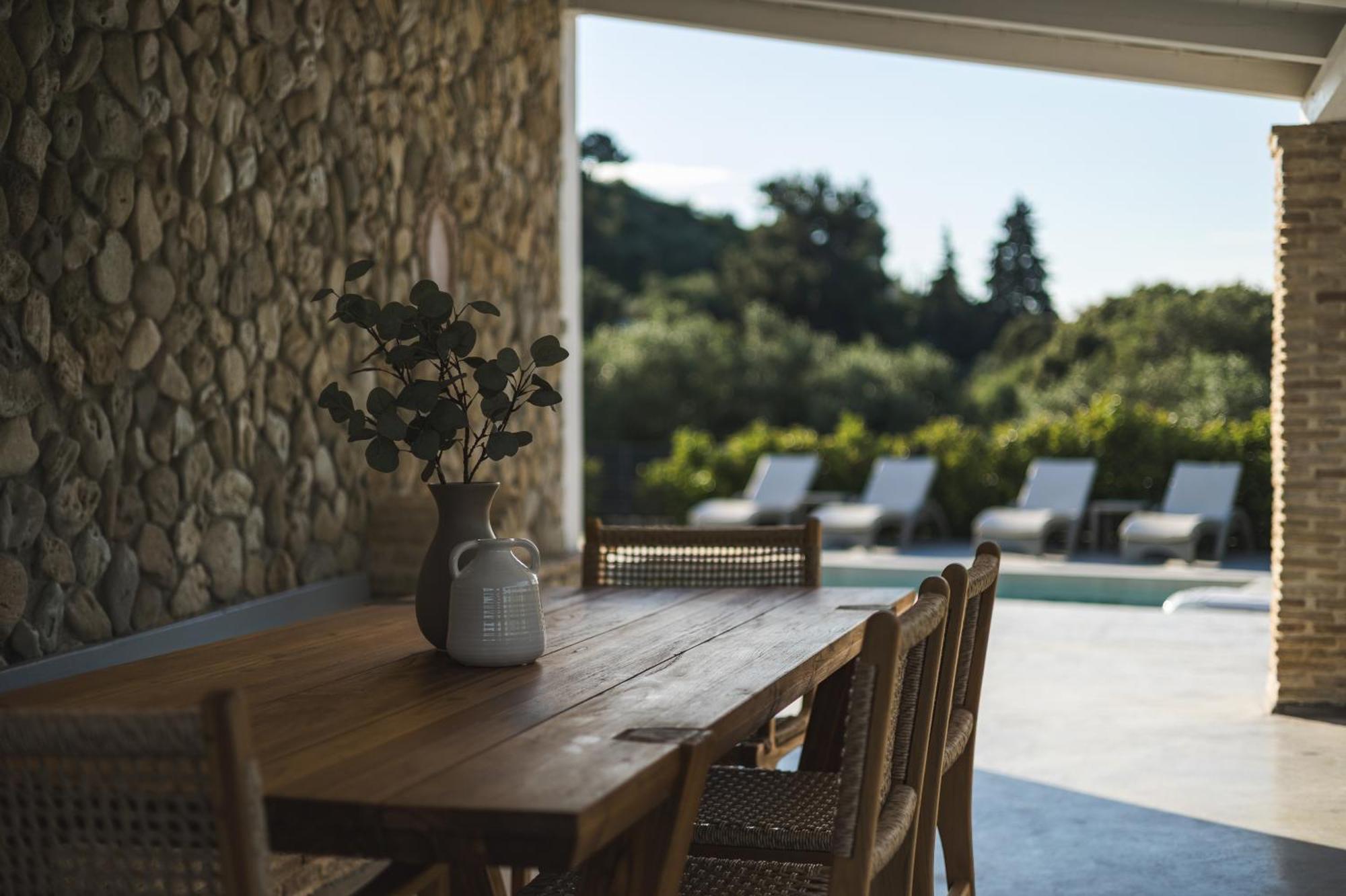 Binios Villa - Private Pool, Walking Distance From The Beach Vasilikí Eksteriør billede