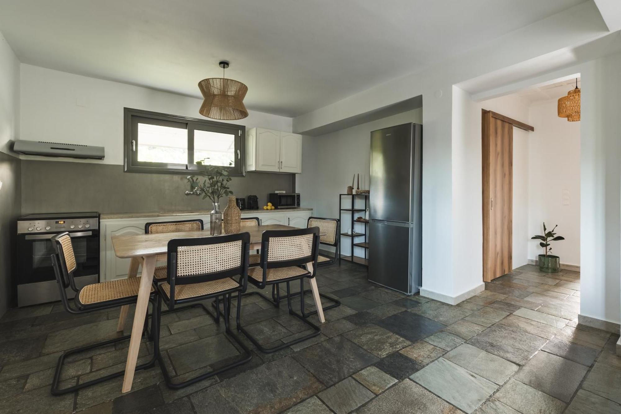 Binios Villa - Private Pool, Walking Distance From The Beach Vasilikí Eksteriør billede