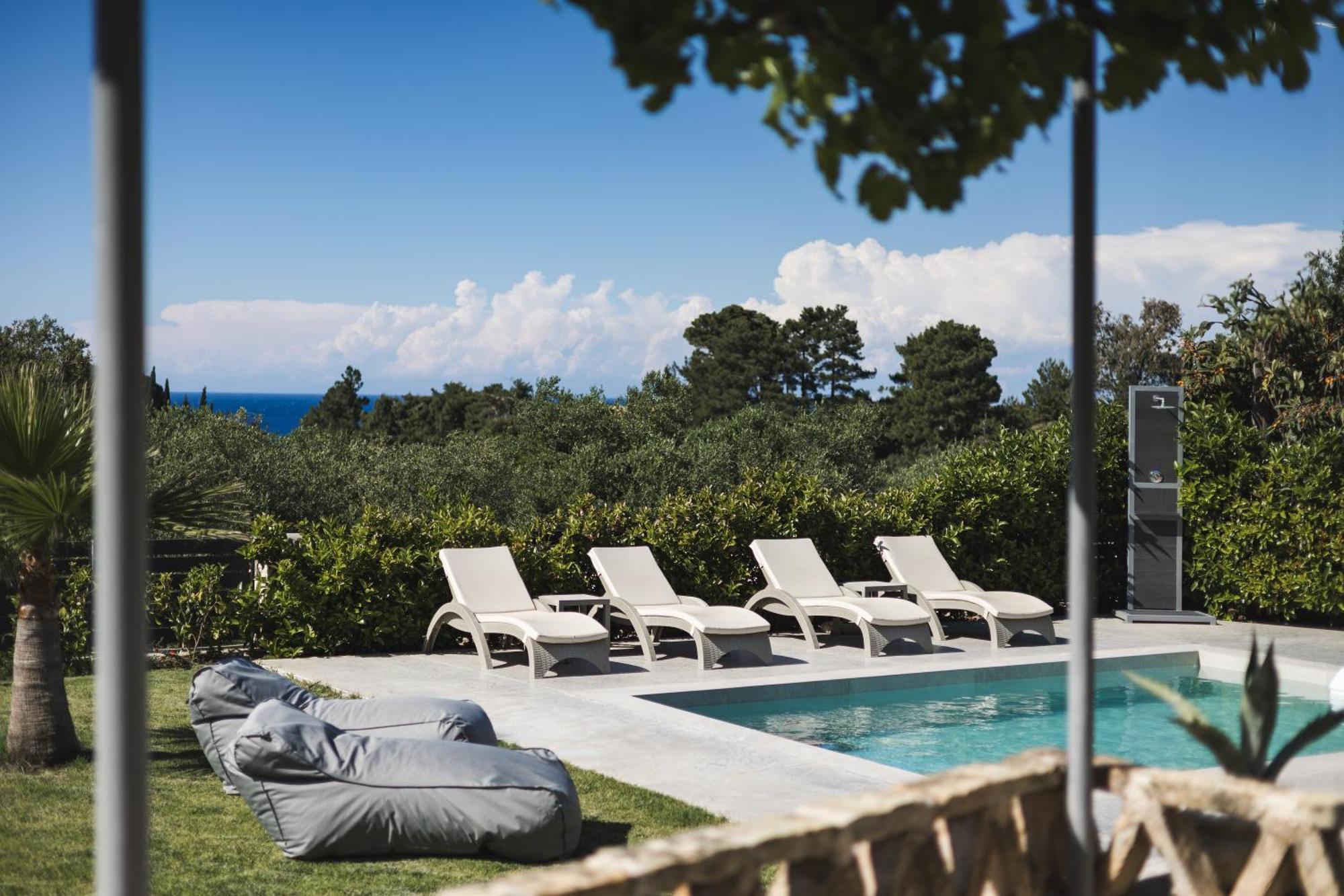 Binios Villa - Private Pool, Walking Distance From The Beach Vasilikí Eksteriør billede
