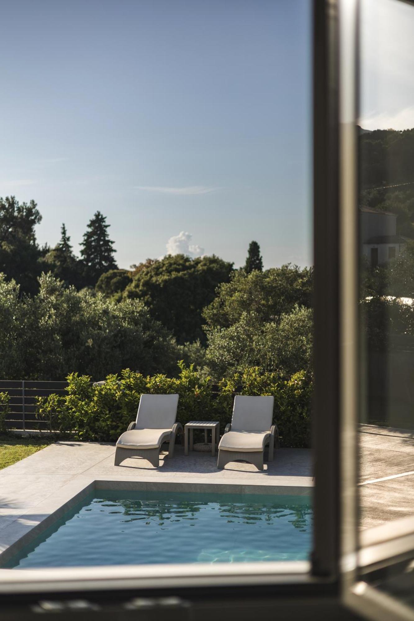 Binios Villa - Private Pool, Walking Distance From The Beach Vasilikí Eksteriør billede