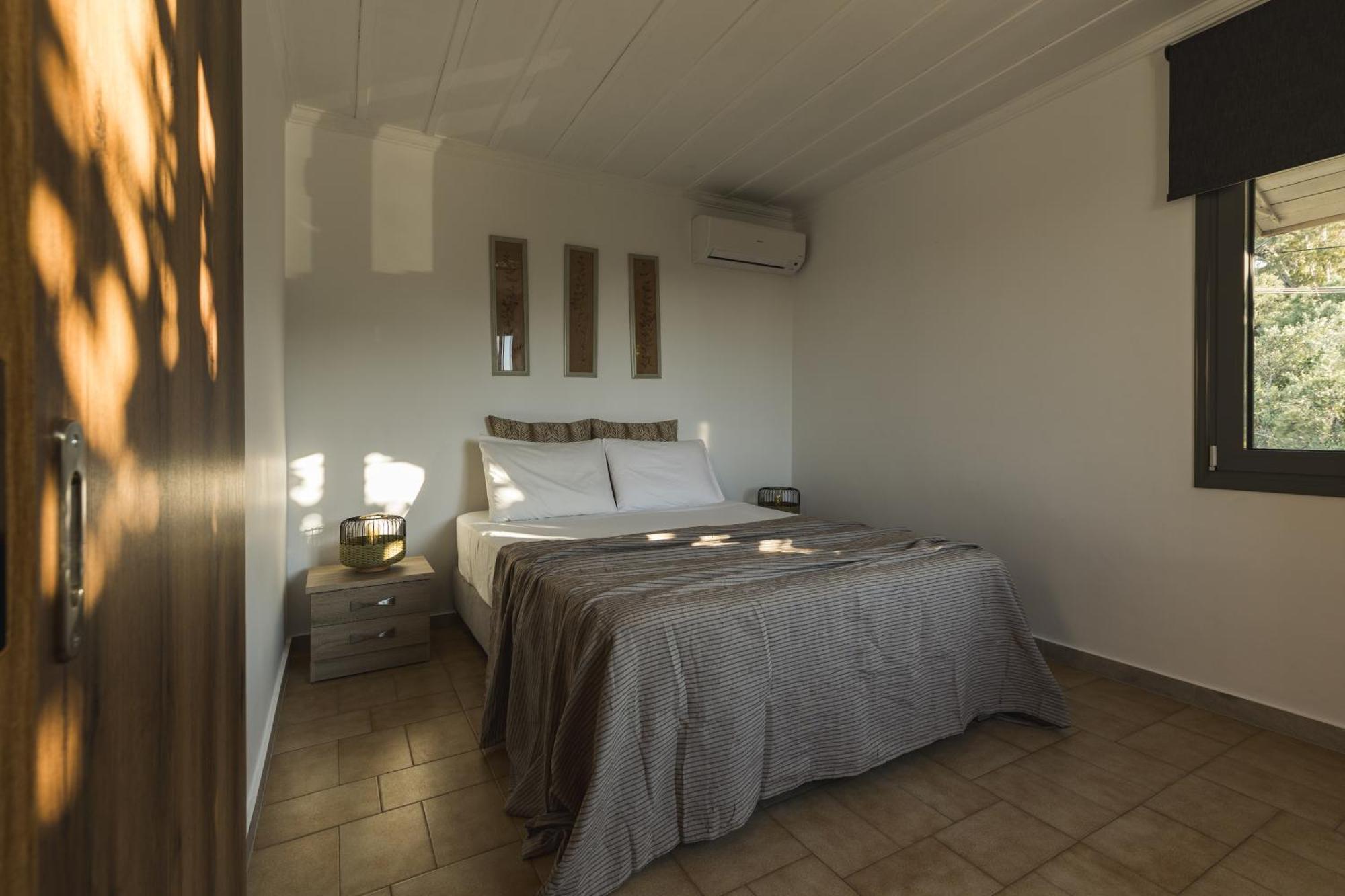 Binios Villa - Private Pool, Walking Distance From The Beach Vasilikí Eksteriør billede